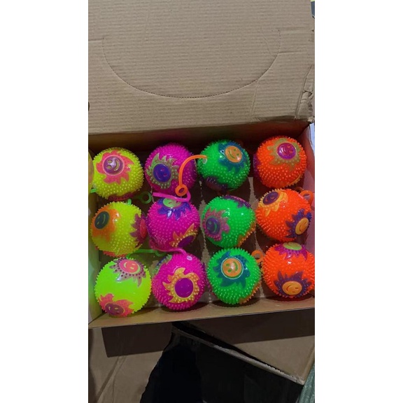 12 PCS Mainan Bola Karet Duri Nyala dan Bunyi - Flashing Spiky Ball