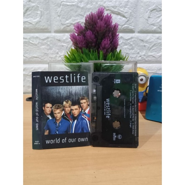 Kaset WESTLIFE - WORLD OF OUR OWN