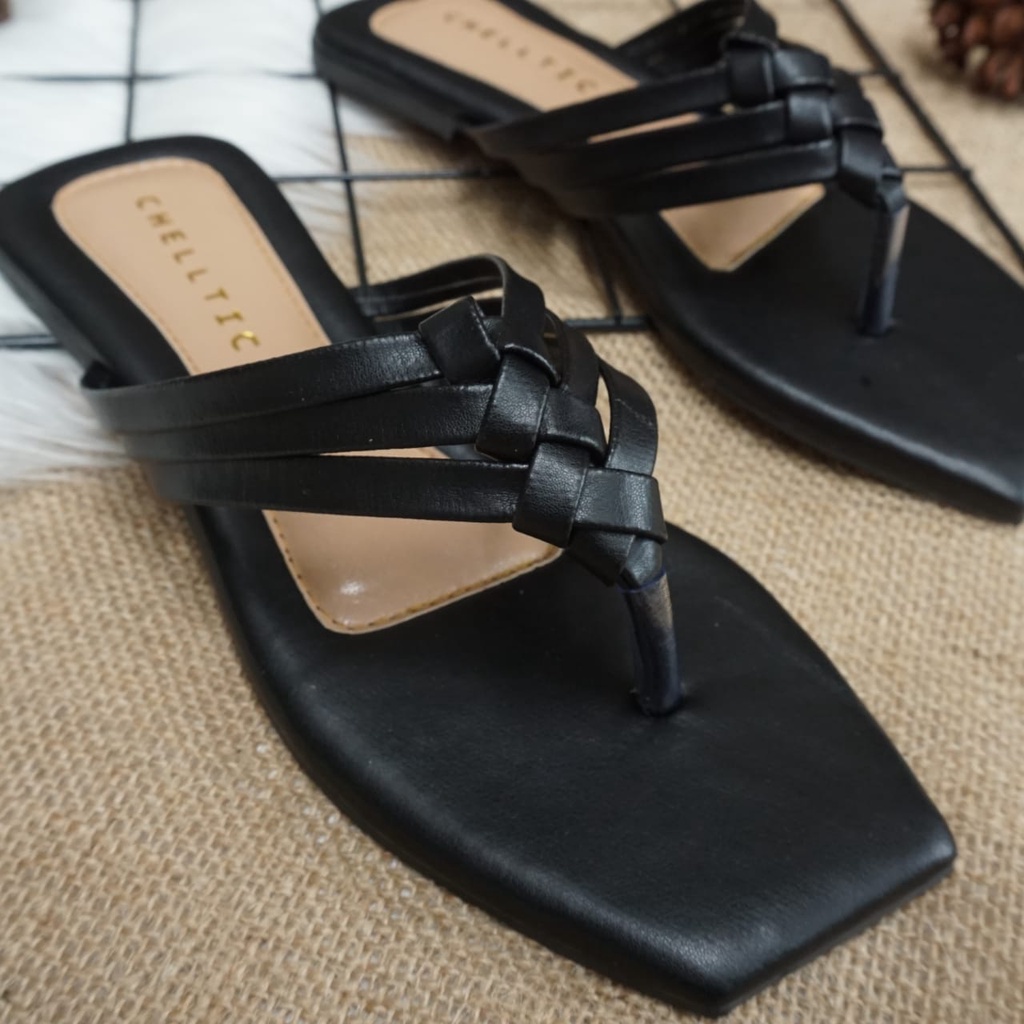 Sendal Wanita Kekinian Puffy Slip Sandal/Sendal Rumah Nyaman/Selop Slip On Casual Cewek Remaja/Wedges Perempuan Kekinian Bisa Bayar Ditempat/Women Sliper Bukan Zara Deok Sun Sandal Wanita Flat/Teplek