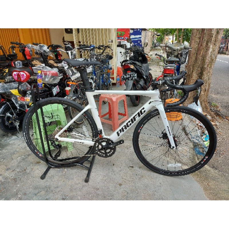 sepeda balap roadbike 700C Pacific Primum 5.5