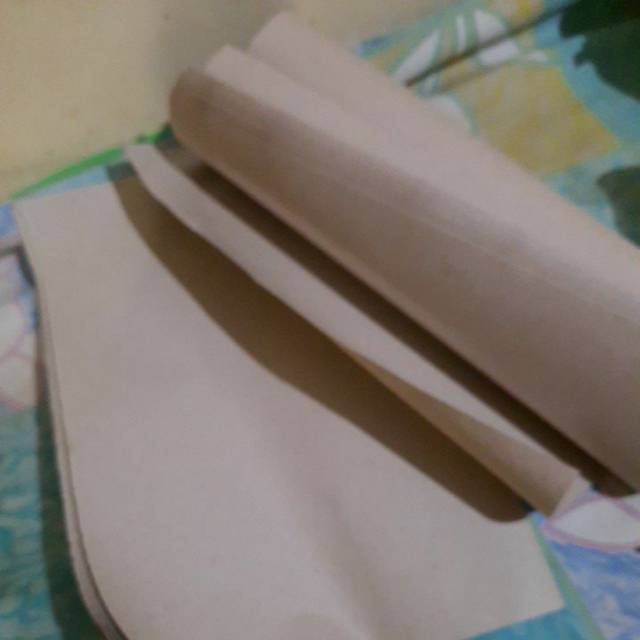 

Kertas nasi isi 10