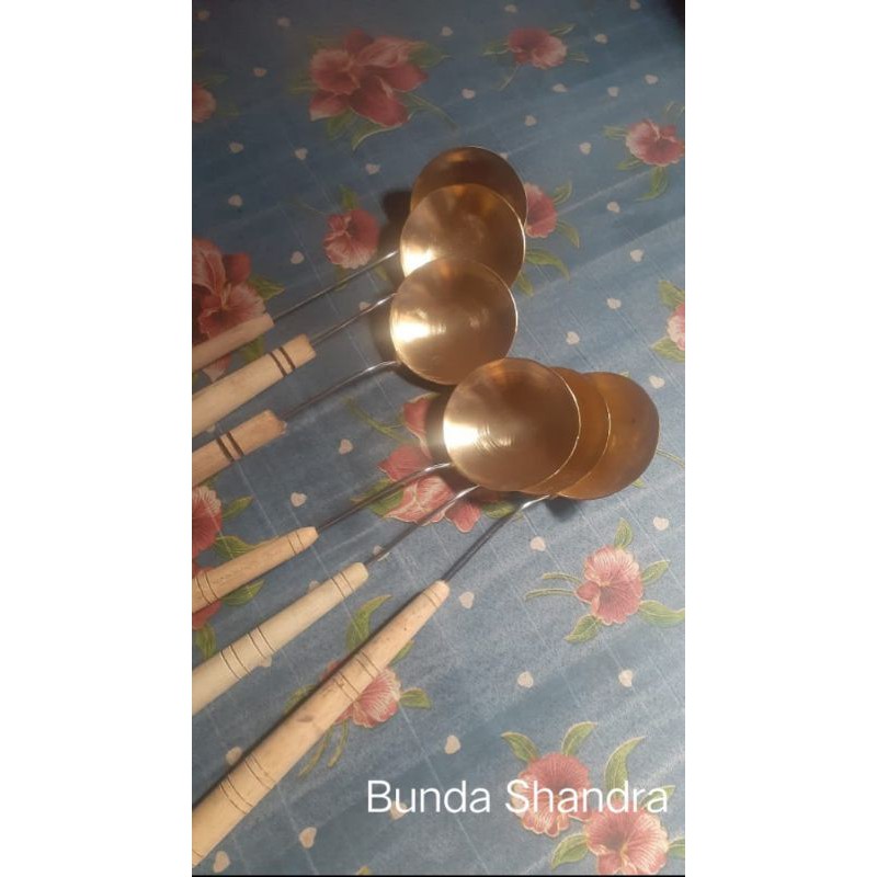 Cetakan Bakwan Kuningan