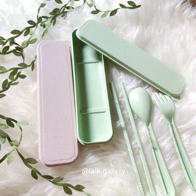 Set Sendok Garpu Sumpit Travel Set Sendok Makan