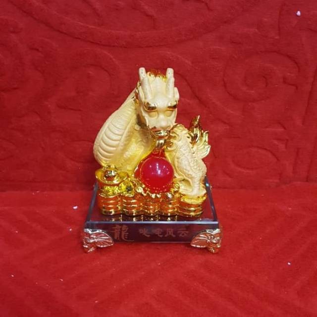 F.9 patung 12 shio (shio Naga)