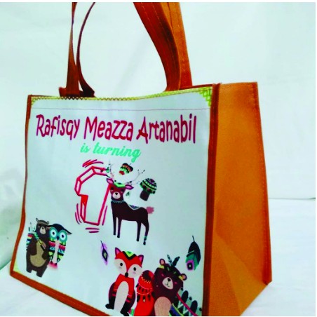 Tas Ultah Mika Full 25 x 18 x 23-Lainnya