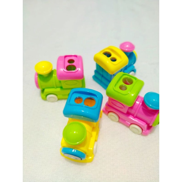 

Rautan pensil putar kereta(4-12 pcs)/serutan pensil karakter/stationery