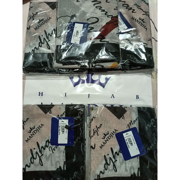 Mandjha1Pcs Ivan Gunawan Fashion Hijab Motif Happy Day Hitam Putih
