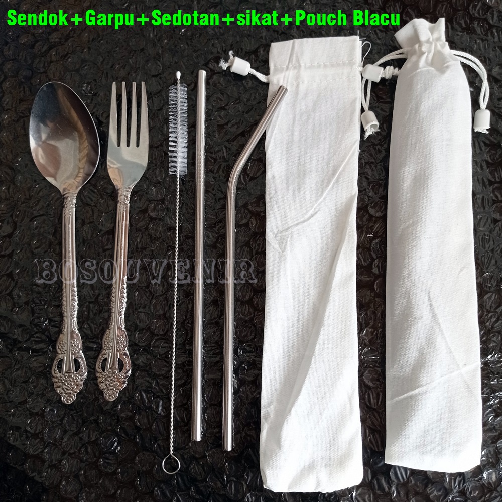 Souvenir sendok garpu sedotan di kemas pouch