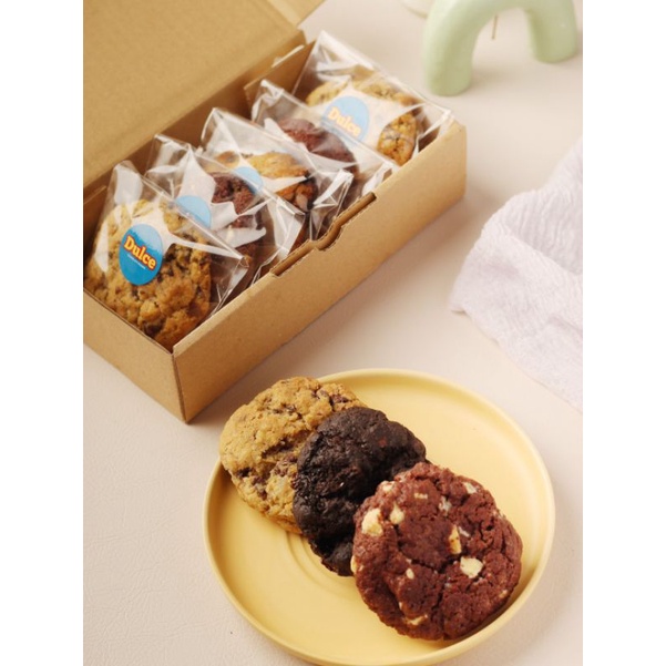 

Package of 3 cookies