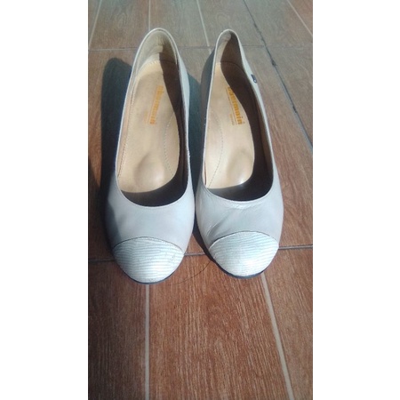Obermain ORI sepatu heels wanita/sepatu kerja preloved