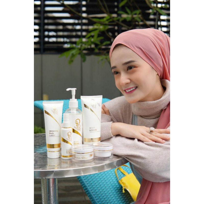 Paket Badan Pradiskin Glow BPOM isi 6, Body Wash, Body Lotion, WBL, Peeling Spray, Body Cream 2 pcs.
