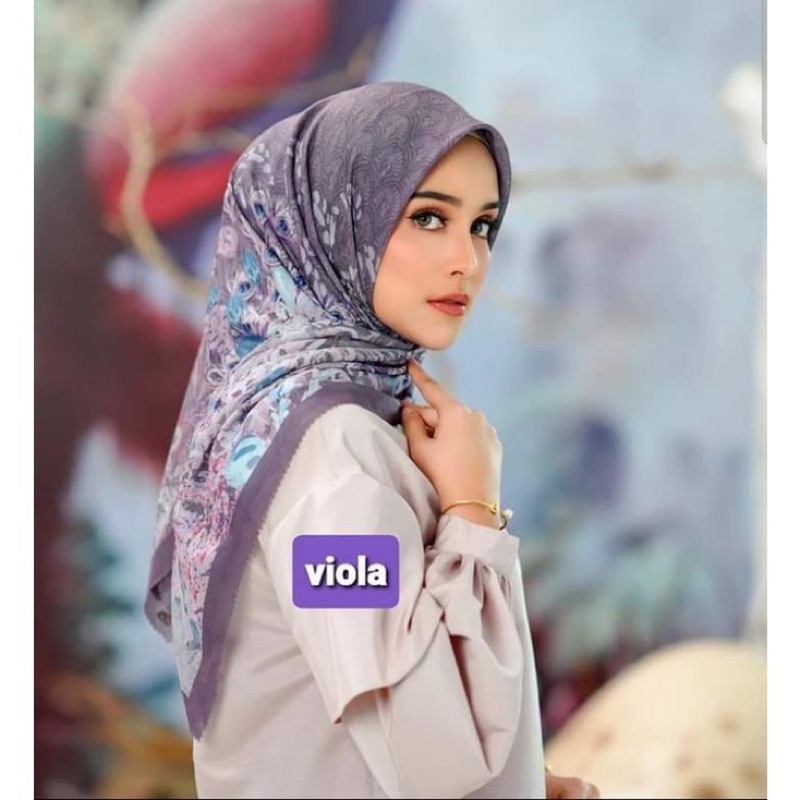 Eddera Series Buttonscarves