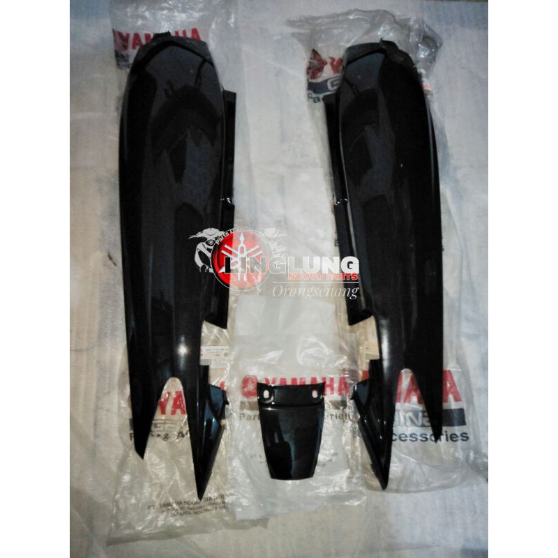 Body belakang nouvo lele dan sambungan hitam set body samping nouvo lele hitam set original yamaha