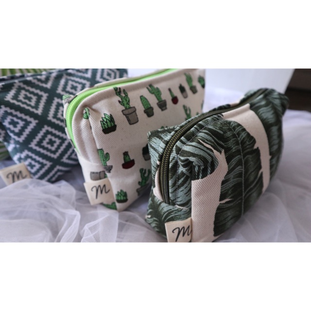 WECRAFTSOUVENIR - Canvas Premium / Souvenir Pernikahan /Souvenir pouch box (size 20x4x12cm)