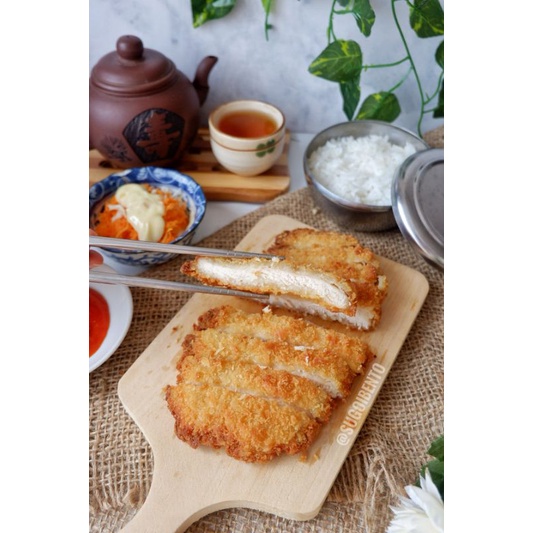 

Chicken Katsu Frozen Food Bento, kemasan 1 pak isi 4 pcs.