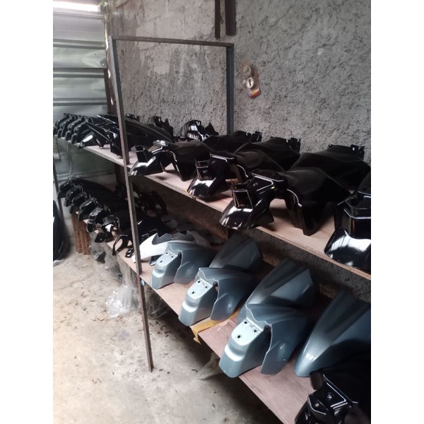 spakbor depan mio warna biru telor asin