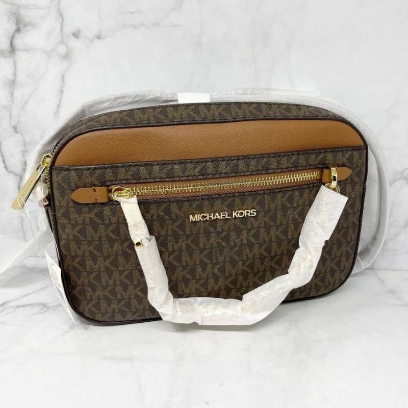 MK jetset chains camera bag