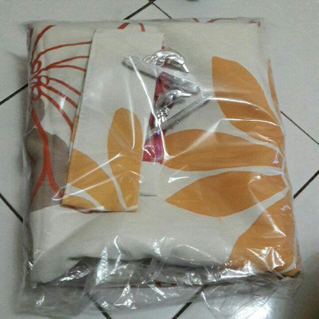 Gorden Blackout Sakura Merah