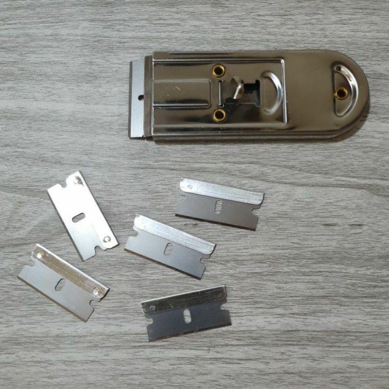 

Scraper With 5pcs Blades / Utility Knife / Cutter