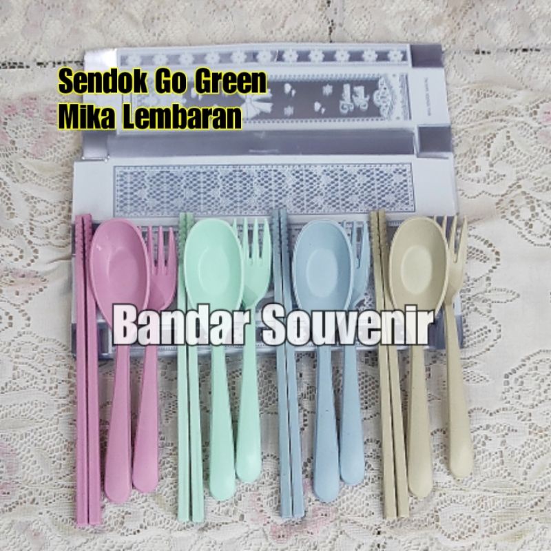 Isi 50 pcs Souvenir Sendok Set Travel + Mika Lembaran Kualitas Grade A (Tidak Letoy) Souvenir Pernikahan