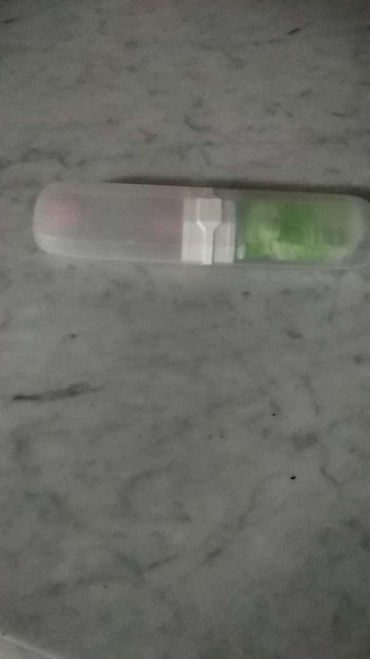 Tempat Sikat Gigi Travelling Og