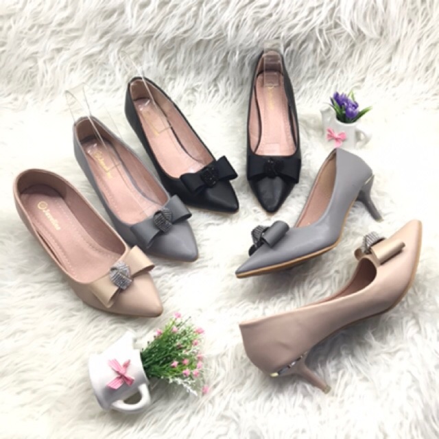 @HL.shoesimport Pantofel Heels Javeline NEW Sepatu Wanita Import