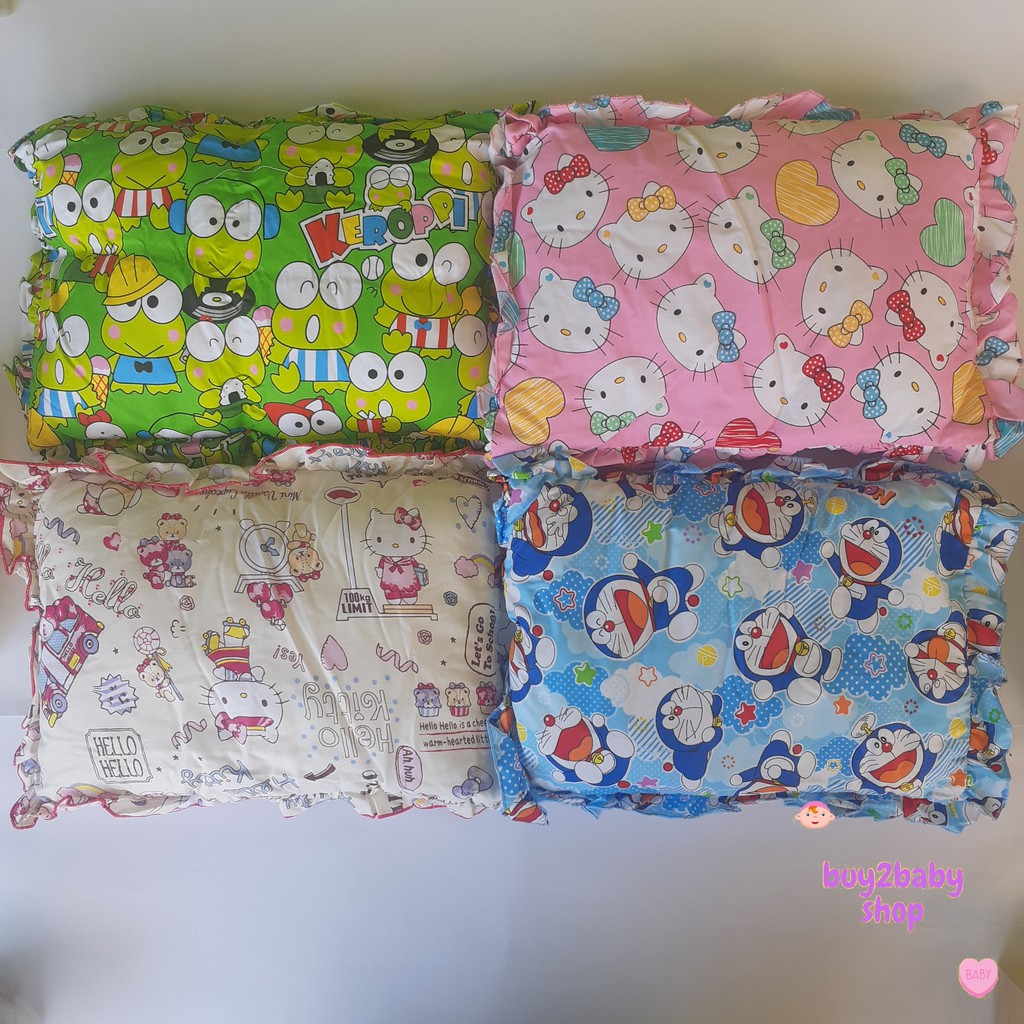 Bantal bayi motif karakter warna warni lucu