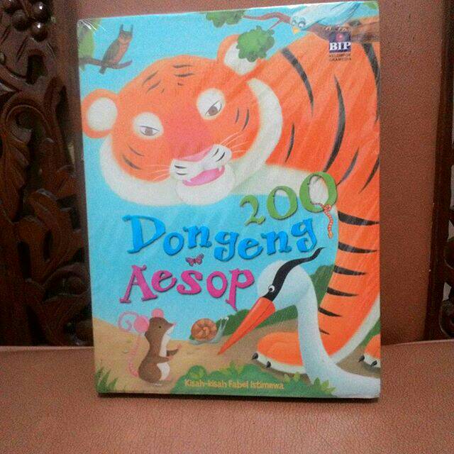 200 dongeng aesop