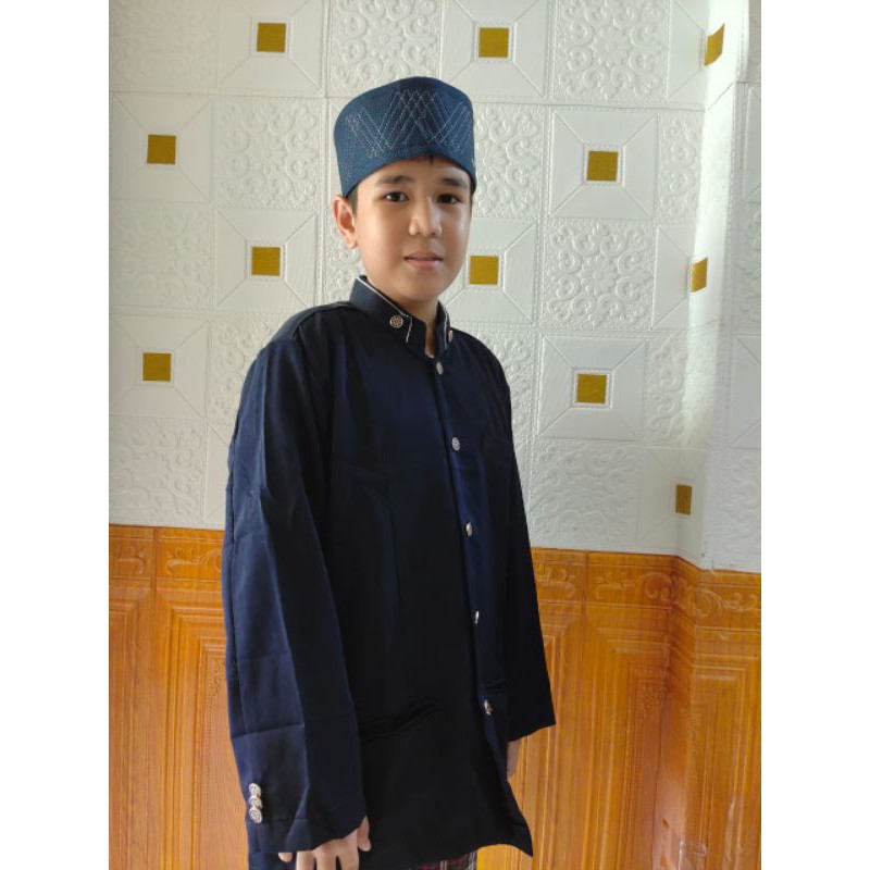 Peci Anak Spon Motif Dan Warna Random