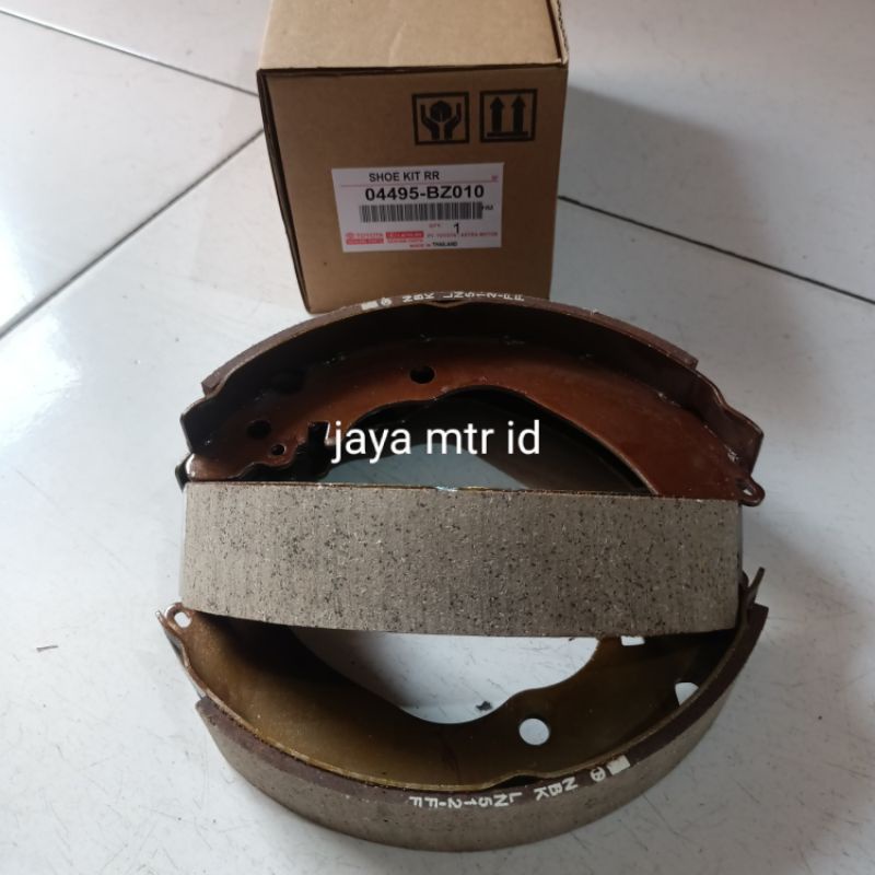 Brake shoe / kampas rem belakang toyota avanza/xenia