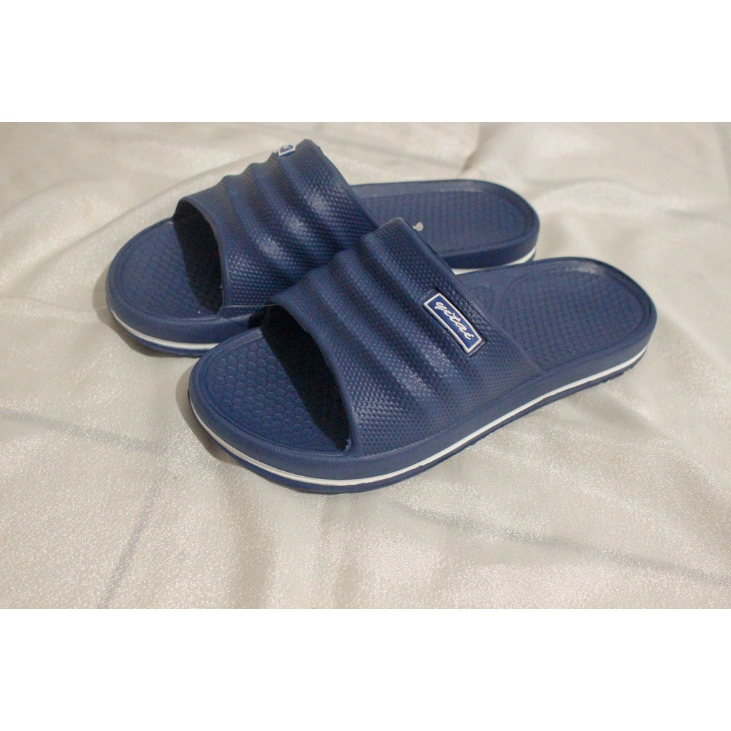 Sandal Slop Karet Pria Yitai Size 39-44-Navy