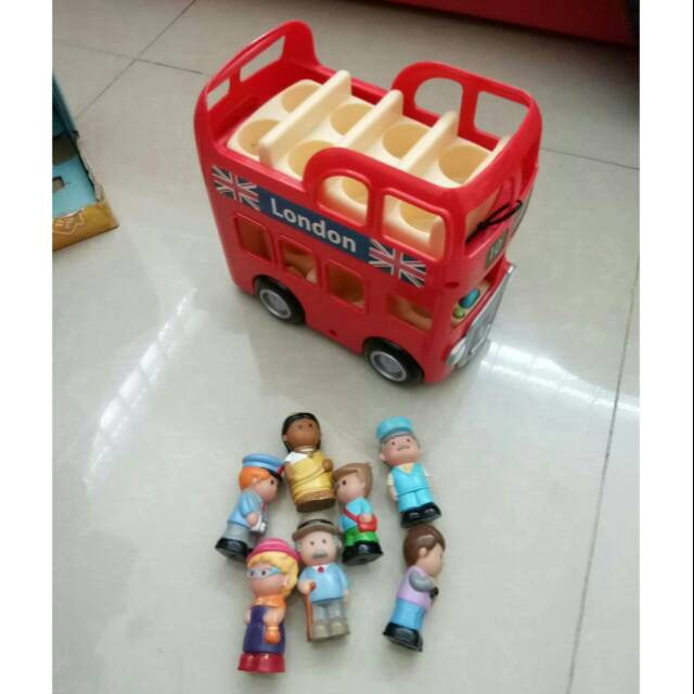 ELC happyland london bus