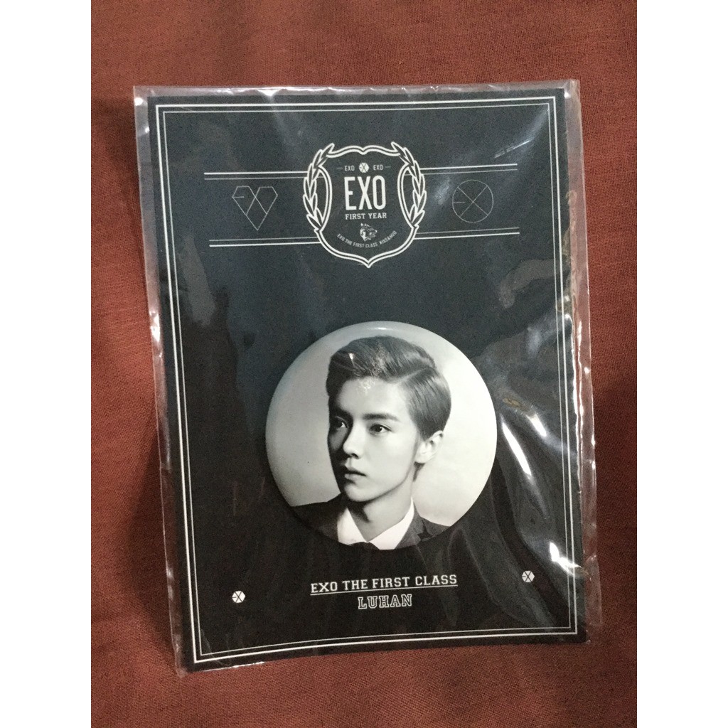 EXO - XOXO PIN (Luhan)