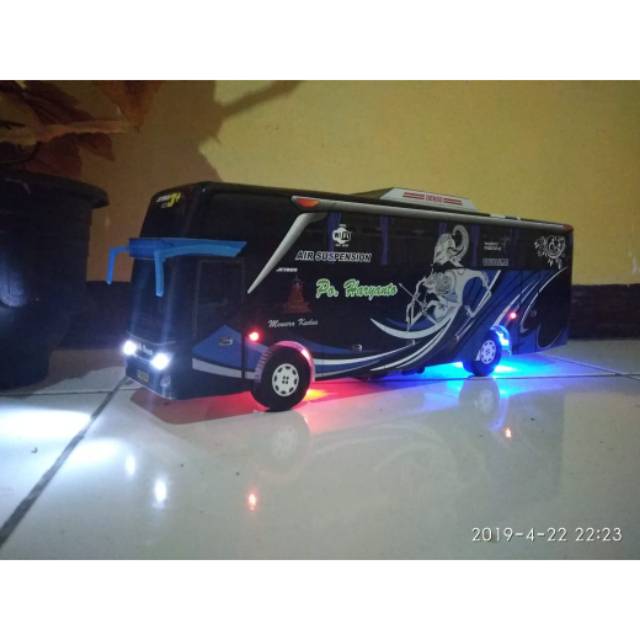 Miniatur bus haryanto jetbus3+ remot