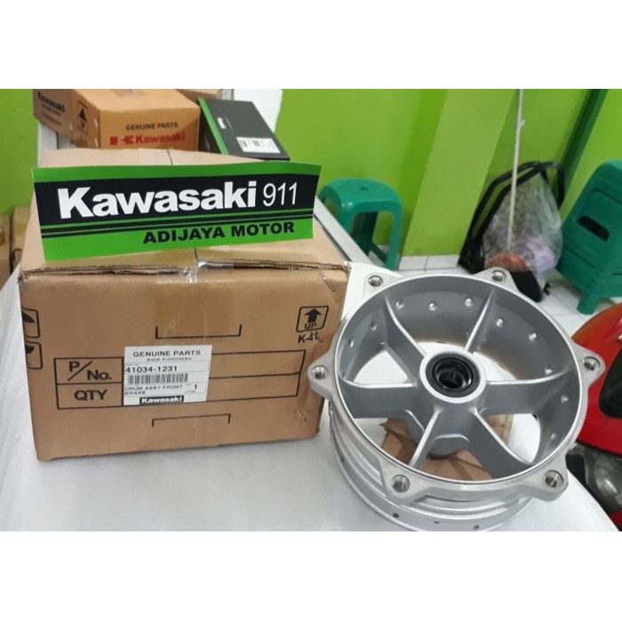 Tromol Depan Kawasaki Ninja R Original