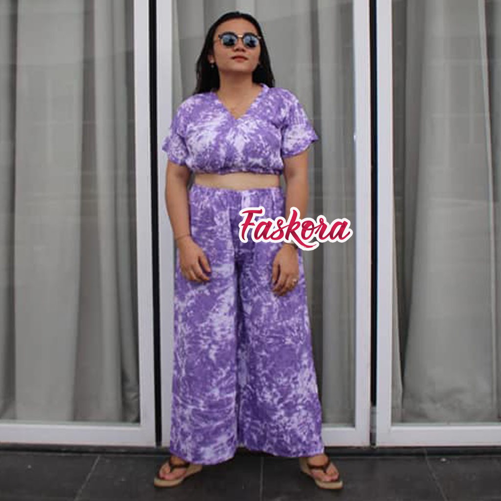 One Set Crop Tie dye Wanita Pendek / Setelan Crop Tie dye Pendek / Set Crop Tie dye Pendek