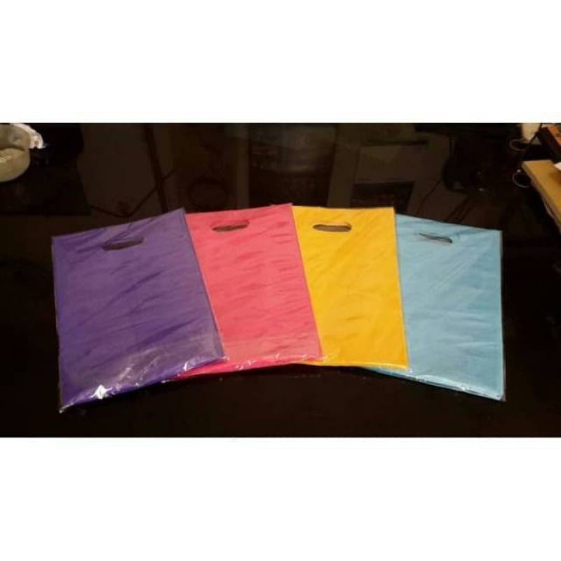 

PLASTIK OLSHOP UK. 18X25