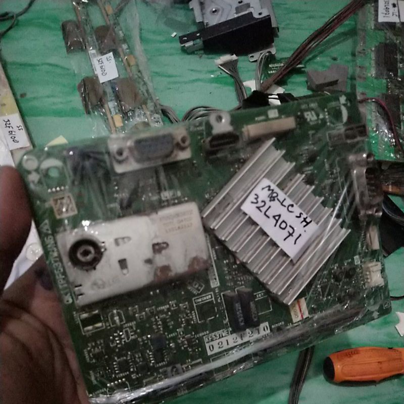 MB - MAINBOARD - MOBO SHAP LC 32L407I - LC32L407I