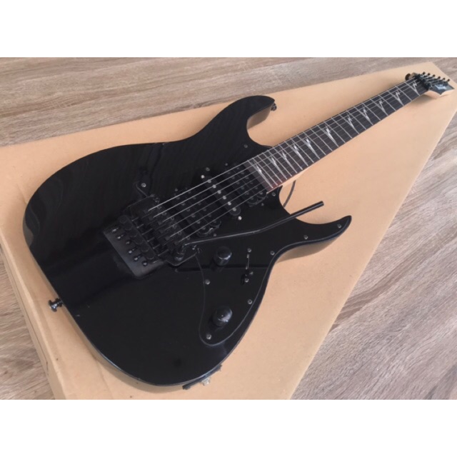 GITAR IBANEZ PRESTIGE ( HITAM )