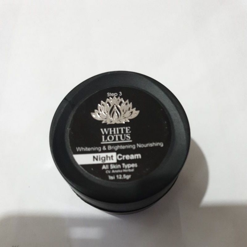 Krim malam white lotus Ah miracle original