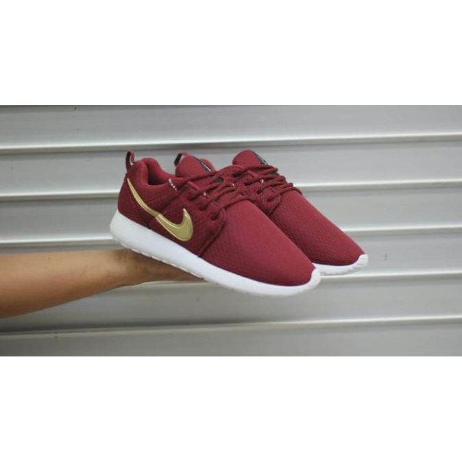 READY Nike Roshe Run High Quality size 36 - 43 sepatu wanita dan pria sports