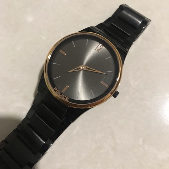 Jam tangan police black