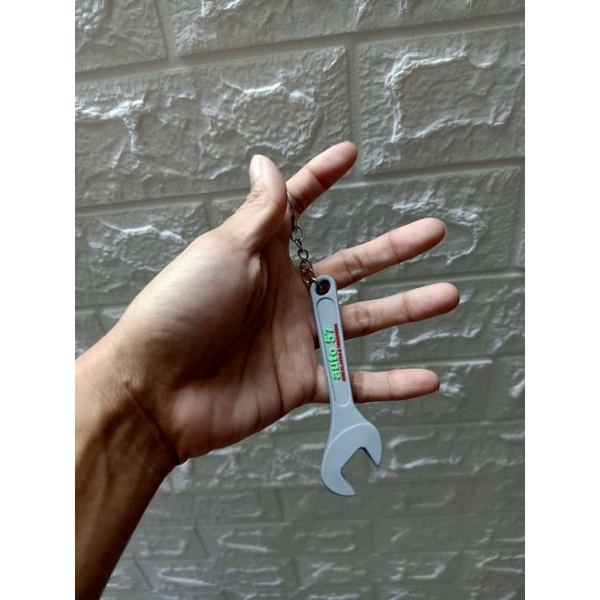 Gantungan kunci karet custom