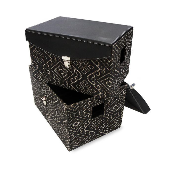 

Kotak Kado/Penyimpanan/Gift Box/Organizer Box 2 In 1 Anyaman Batik