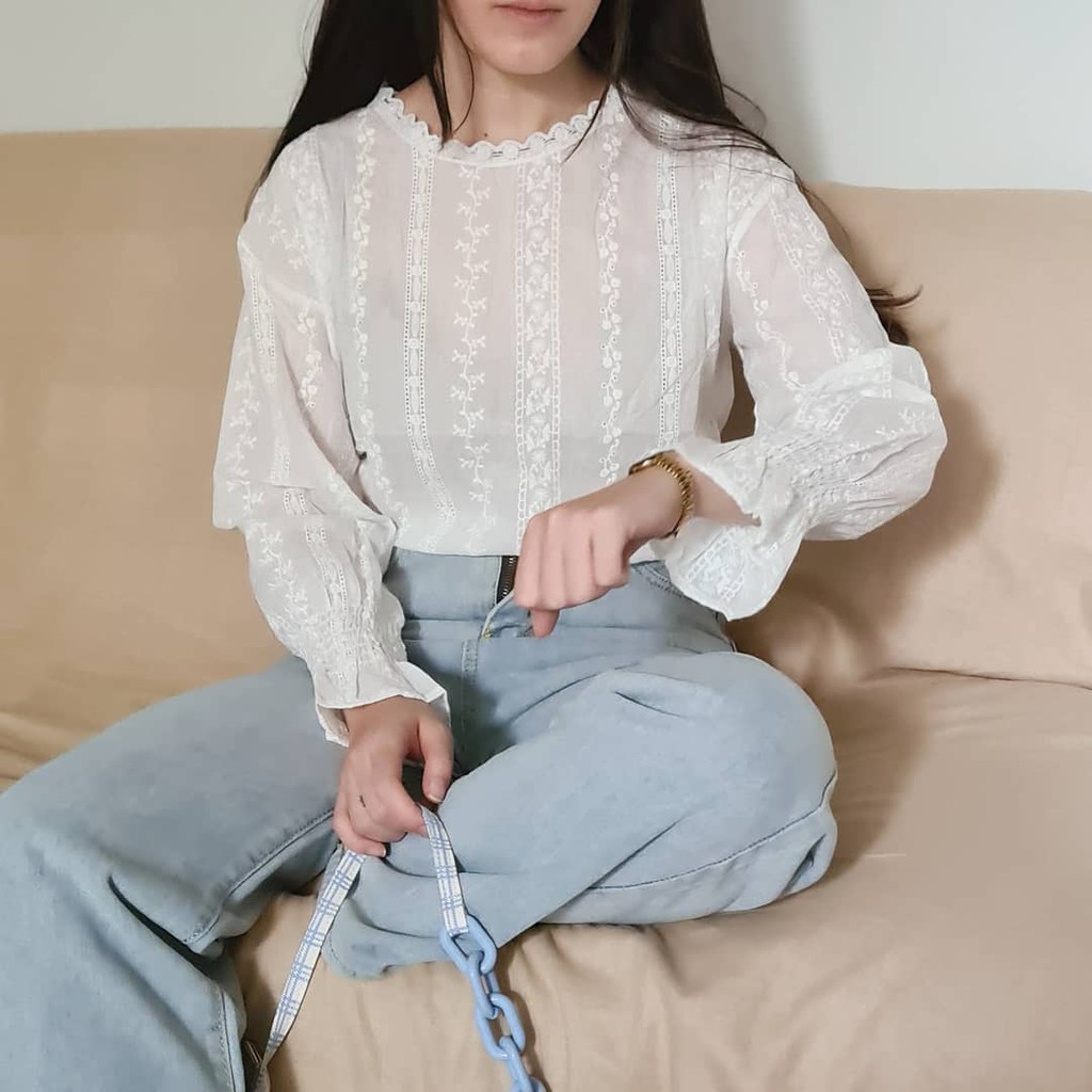 Cora Top Atasan Lace Korea