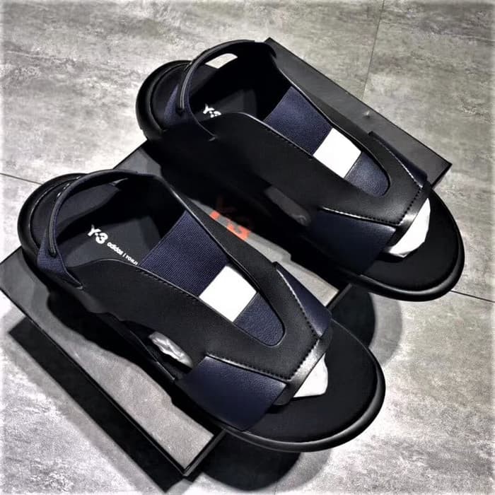 y3 qasa sandal