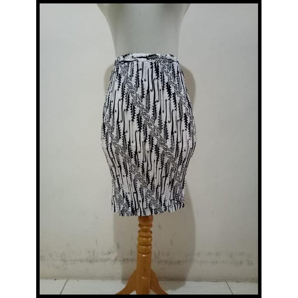 Rok Plisket Pendek Ezira Midi Skirt Jumbo Wanita