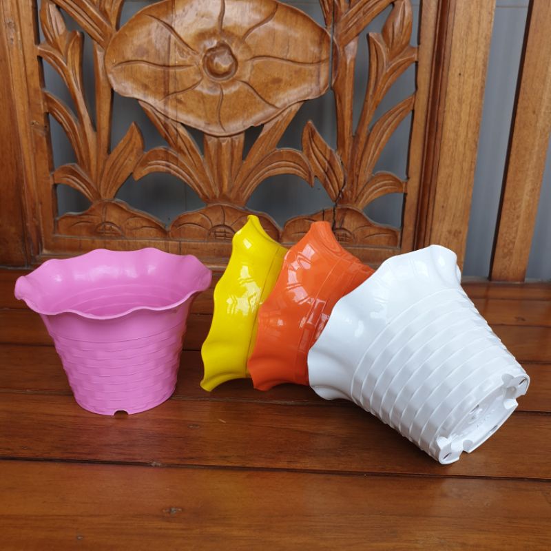 SUN FLOWER MDN 10cm WARNA WARNI Pot bunga Kecil Mini Pot Kaktus