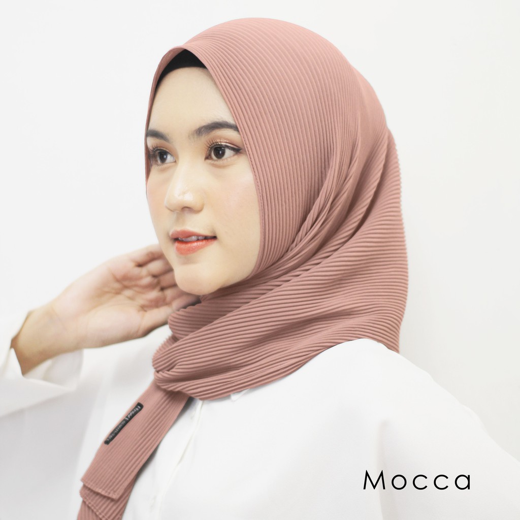 Beli 5 Gratis 1 Pashmina Plisket Cerutty Premium 180 x 75 cm-Mocca