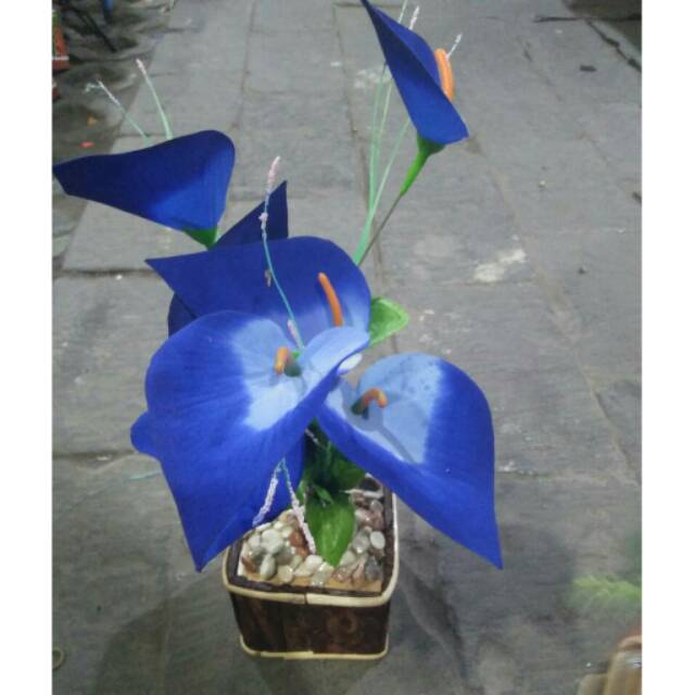 Bunga Artificial Warna Biru - Hiasan Bunga kode 003